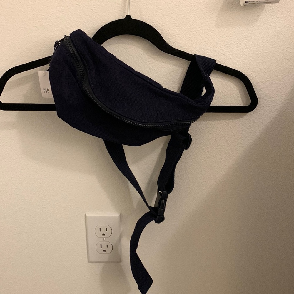 GAP belt bag canvas